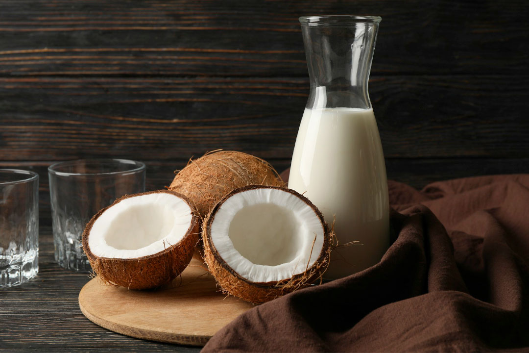 Alternativas a la leche animal: Aprende a hacer tu propia leche de coco